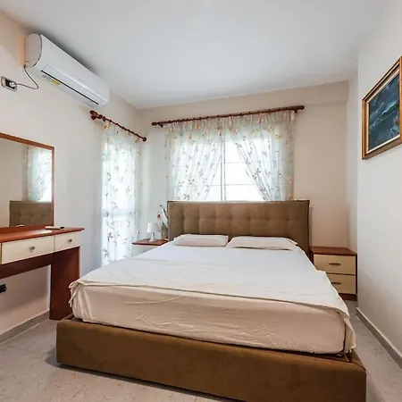 Apartment The Master Seaside Duplex By Ps Golem (Tirana)